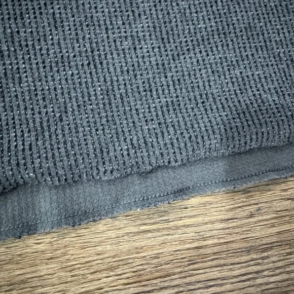 Duke Blue Devils Nike Yoga Cropped L/S Top‎ Sz XS Gym Exercise Gray - Picture 6 of 8